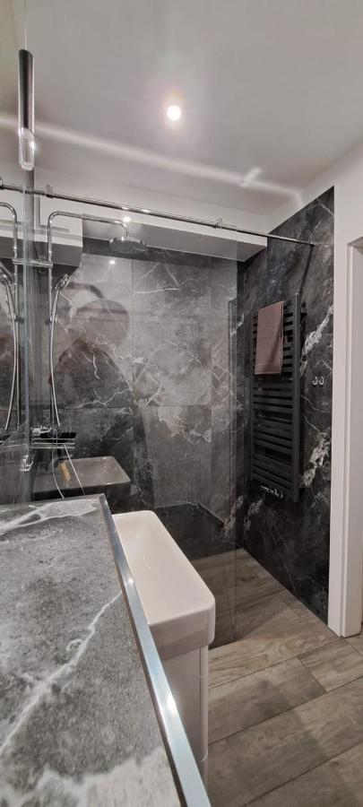 Apartament Przy Malej Panwi "I" Opole Exterior photo