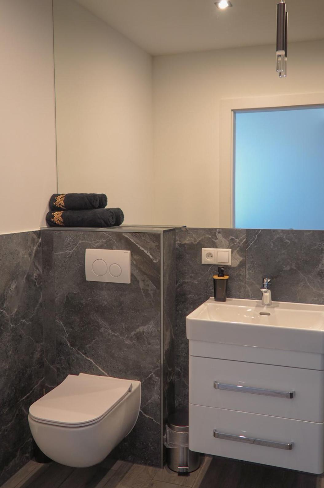 Apartament Przy Malej Panwi "I" Opole Exterior photo